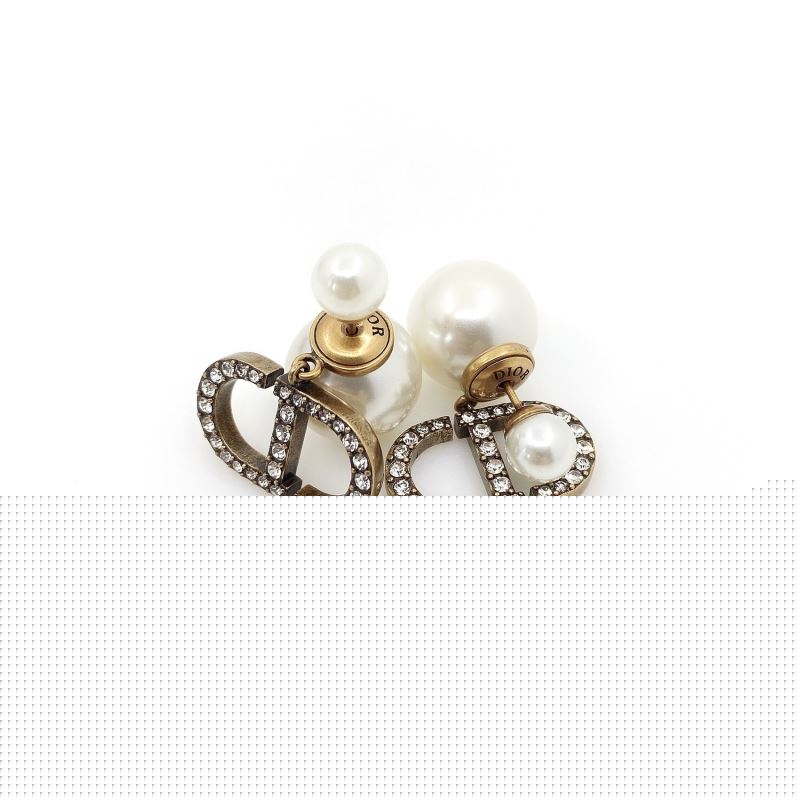 ch**an D*or earrings
